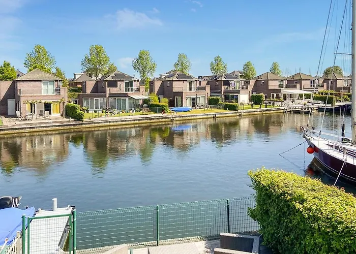 2 Bedroom Awesome In Tonge