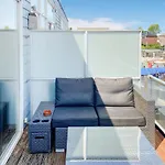 2 Bedroom Awesome In Tonge * Oude-Tonge